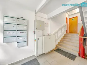 Prodej bytu 2+1, Milovice, Braniborská, 42 m2