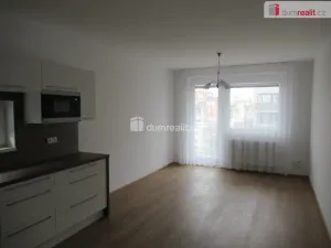 Pronájem bytu 2+kk, Praha - Střížkov, Makedonská, 57 m2