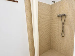 Pronájem bytu 1+kk, Černiv, 28 m2
