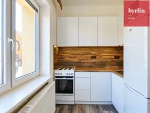 Pronájem bytu 2+1, Opava, Žerotínova, 54 m2