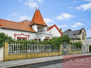 Prodej vily, Praha, 392 m2