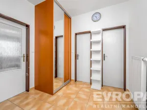 Pronájem bytu 2+kk, Hostivice, Litovická, 53 m2