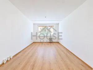 Prodej bytu 1+kk, Praha - Modřany, Daškova, 29 m2