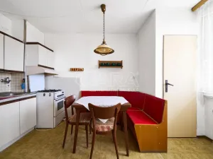 Prodej bytu 3+1, Praha - Vršovice, Uzbecká, 70 m2