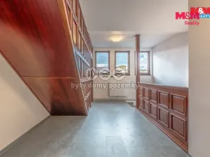 Pronájem atypického bytu, Frýdlant, ČSA, 90 m2