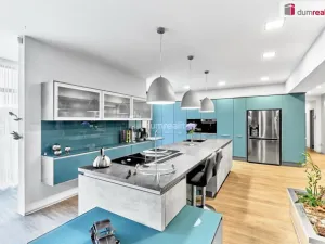 Prodej rodinného domu, Děčín - Děčín XXXIII-Nebočady, Vítězství, 296 m2