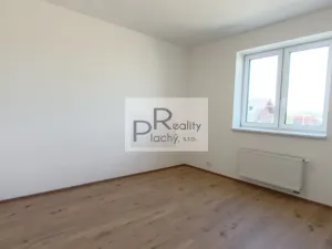 Prodej bytu 2+kk, Hevlín, 54 m2
