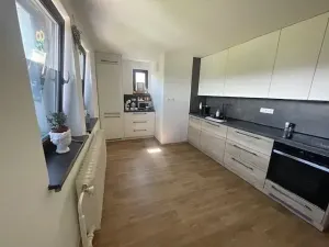Prodej vily, Lednice, Komenského, 200 m2