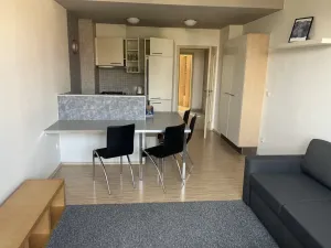 Pronájem bytu 3+kk, Pardubice, Benešovo náměstí, 62 m2