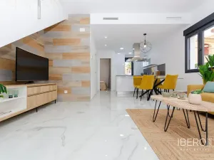 Prodej vily, Torrevieja, Španělsko, 95 m2