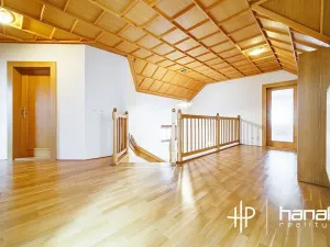 Pronájem rodinného domu, Doloplazy, 276 m2
