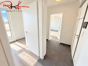 Pronájem bytu 2+kk, Praha, Thomasova, 46 m2