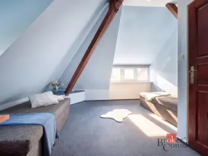 Prodej vily, Praha - Modřany, U vlečky, 276 m2