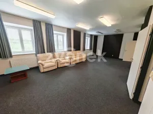 Pronájem kanceláře, Zlín - Mladcová, Návesní, 164 m2