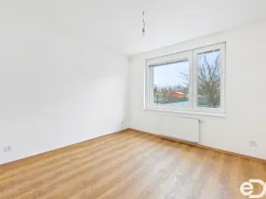Prodej rodinného domu, Hradec Králové - Plotiště nad Labem, Zahrádkářská, 122 m2
