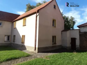 Pronájem skladu, Libovice, 500 m2