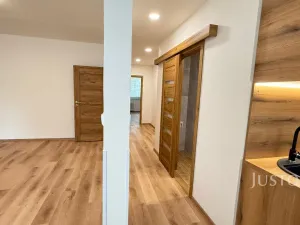 Pronájem bytu 3+1, Teplice, Karla Čapka, 82 m2