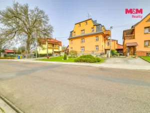 Pronájem bytu 2+kk, Planá, Revoluční, 40 m2