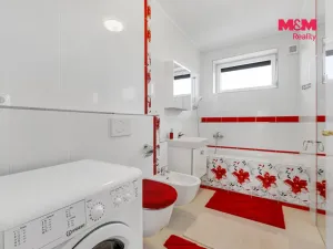Prodej rodinného domu, Svárov, Ptická, 210 m2