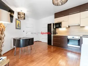 Prodej bytu 2+kk, Špindlerův Mlýn, 49 m2