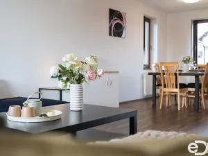 Prodej rodinného domu, Kosořice, 340 m2