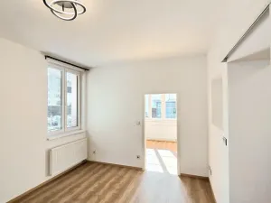Pronájem bytu 2+kk, Beroun - Beroun-Město, Na Parkáně, 38 m2