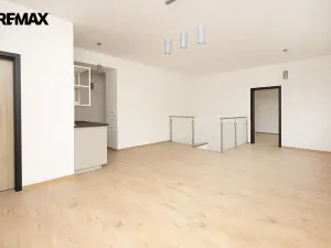 Pronájem bytu 3+kk, Strakonice, Komenského, 85 m2