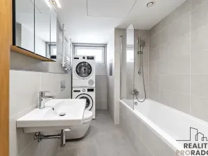 Prodej bytu 2+kk, Praha, Smržových, 51 m2