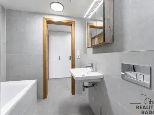 Prodej bytu 2+kk, Praha, Smržových, 51 m2