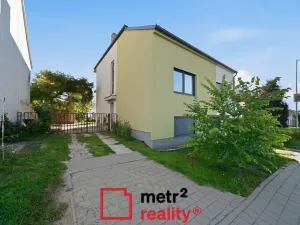 Prodej rodinného domu, Charváty, 303 m2