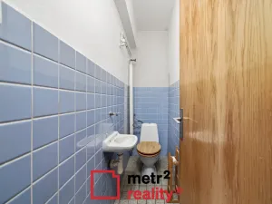 Prodej rodinného domu, Charváty, 303 m2