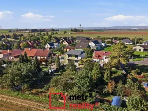 Prodej rodinného domu, Charváty, 303 m2