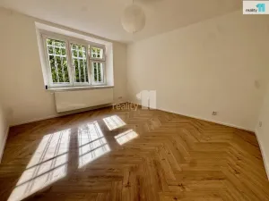 Pronájem bytu 2+kk, Praha - Libeň, Na stráži, 64 m2