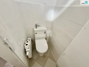 Pronájem bytu 2+kk, Praha - Libeň, Na stráži, 64 m2