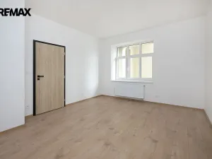 Pronájem bytu 3+kk, Strakonice, Komenského, 78 m2
