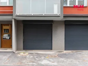 Prodej garáže, Frýdek-Místek - Frýdek, Habrová, 97 m2
