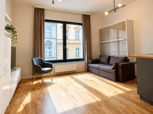Pronájem bytu 1+kk, Praha - Smíchov, Grafická, 30 m2