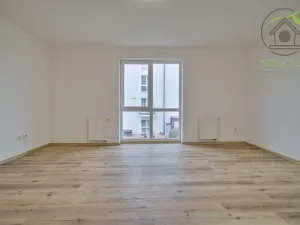 Pronájem bytu 2+kk, Jesenice, Cedrová, 69 m2