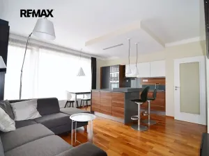 Pronájem bytu 2+kk, Praha - Jinonice, Laténská, 68 m2