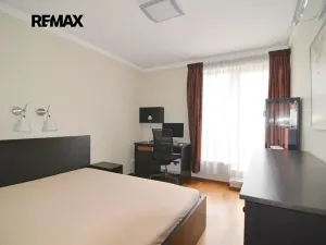 Pronájem bytu 2+kk, Praha - Jinonice, Laténská, 68 m2