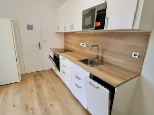 Pronájem bytu 2+1, Praha - Holešovice, Přístavní, 73 m2