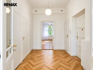 Pronájem bytu 3+1, Praha - Bubeneč, Národní obrany, 91 m2