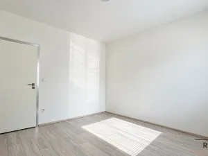 Pronájem bytu 2+kk, Hodonín, Skácelova, 55 m2