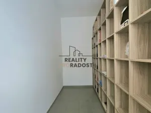 Pronájem obchodního prostoru, Hodonín, Kolískova, 130 m2