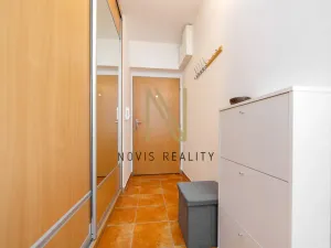 Pronájem bytu 2+kk, Plzeň, Valtická, 967 m2
