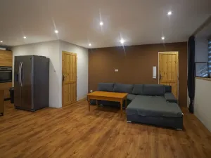 Prodej zemědělského objektu, Bžany, 1700 m2