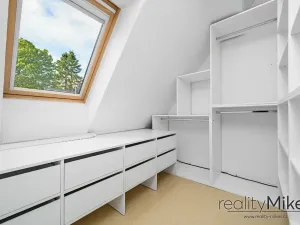 Pronájem bytu 4+kk, Liberec, Na Výšinách, 158 m2