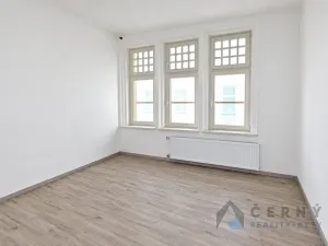 Pronájem bytu 2+1, Liberec, Liliová, 45 m2