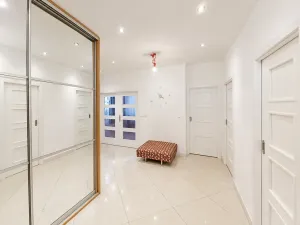 Pronájem bytu 2+1, Praha - Karlín, Křižíkova, 79 m2