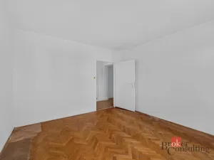 Prodej bytu 3+1, Plzeň - Lobzy, Sousedská, 74 m2